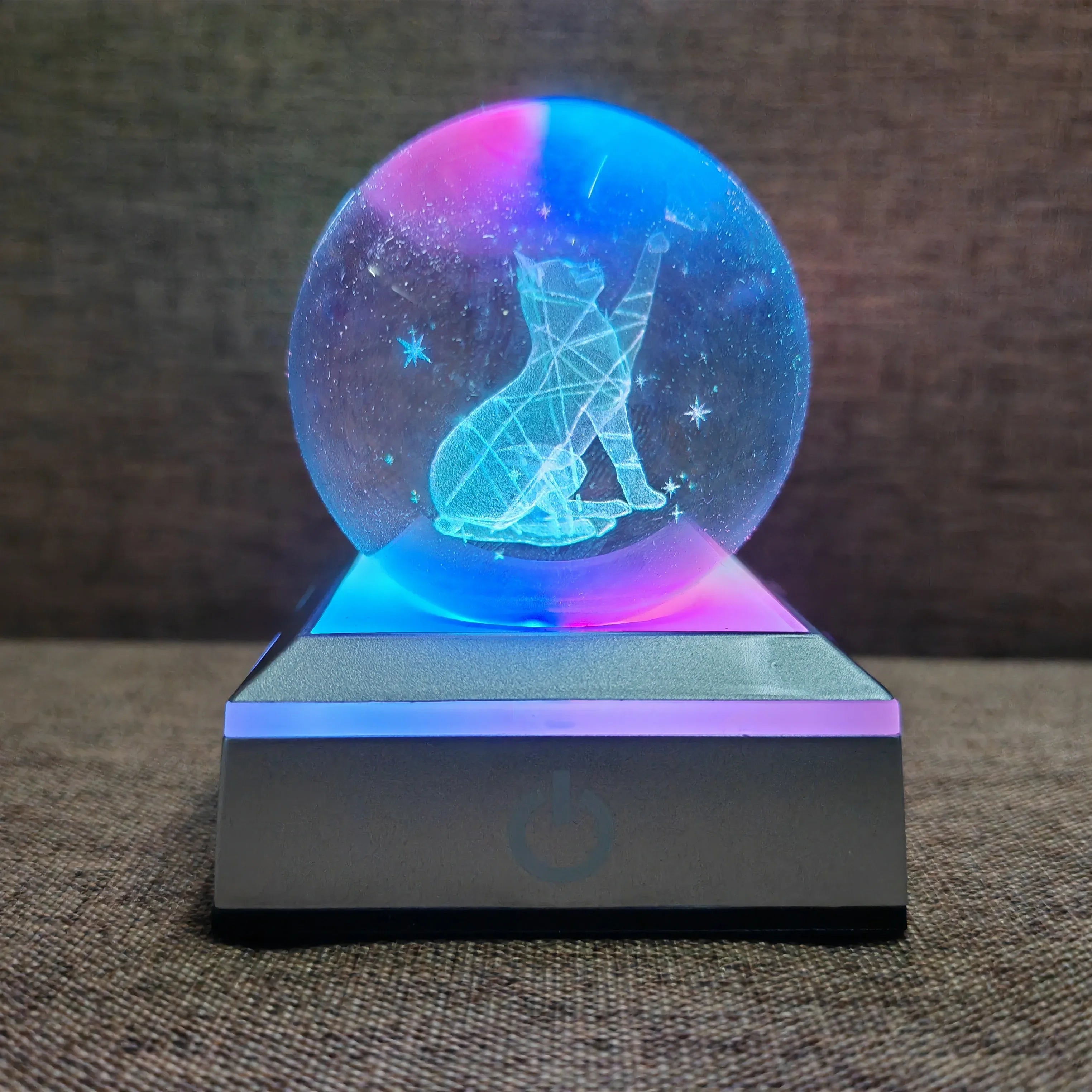 3D Planet Crystal Ball Night Light – Galaxy/Moon/Saturn Tabletop Décor Gift