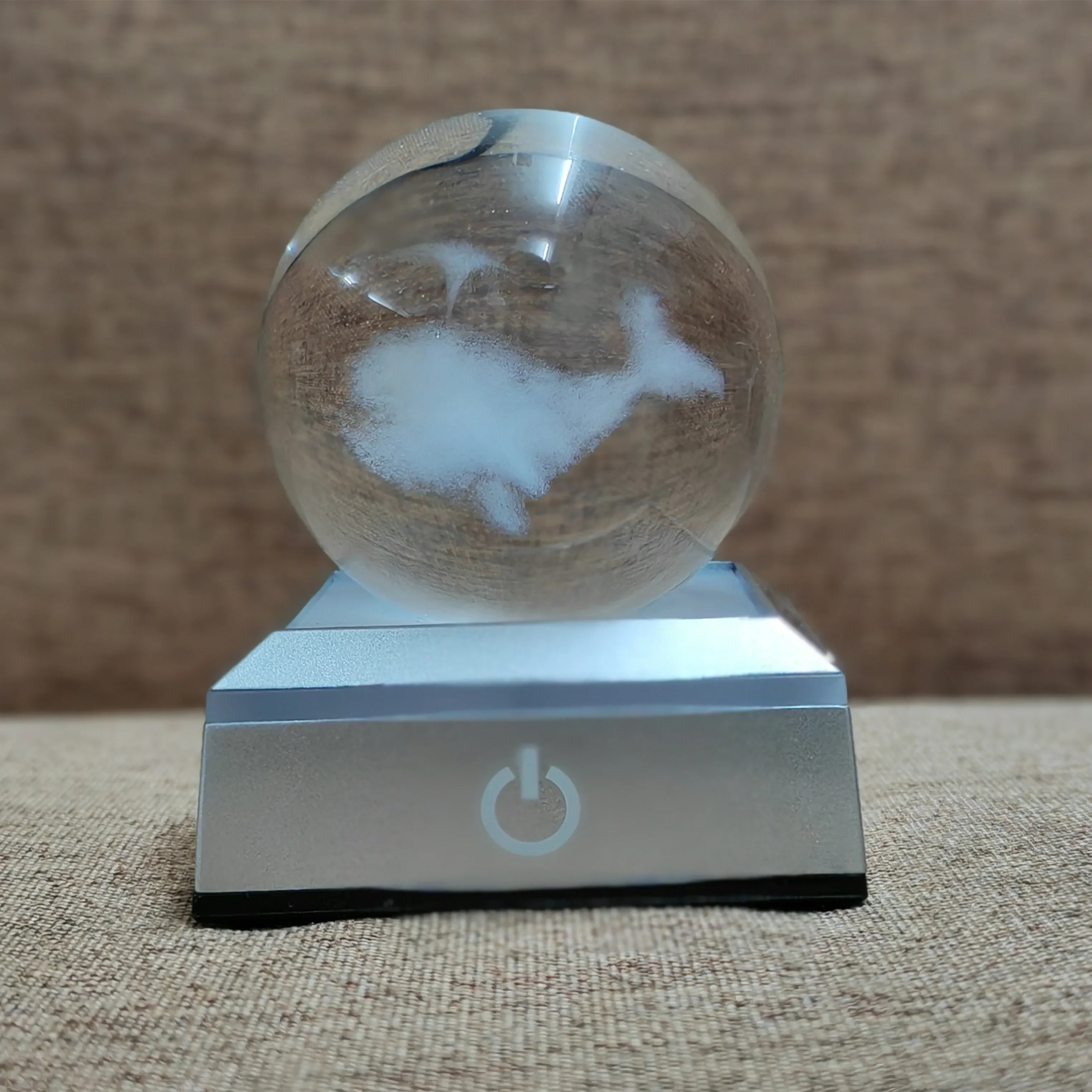 3D Planet Crystal Ball Night Light – Galaxy/Moon/Saturn Tabletop Décor Gift